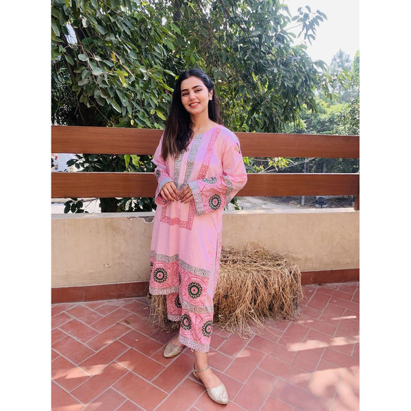 Light Pink Cotton Suit with Multicolored Embroidered Circular Patterns