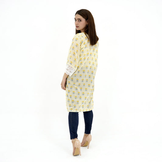 Yellow Floral Printed Kurta with Lace Sleeves – Casual Chic