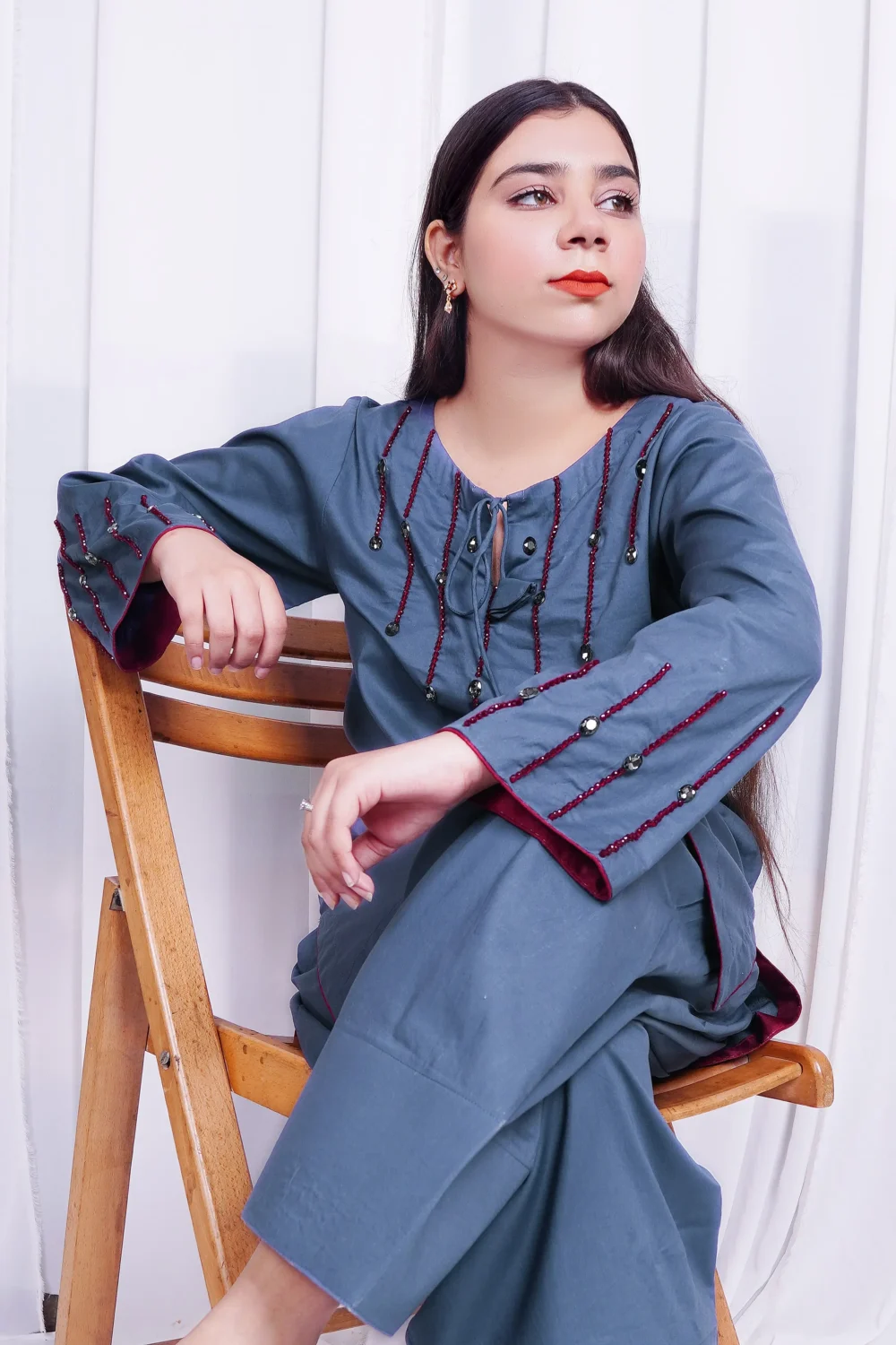 Grey Handmade Stone Work 2-Piece Farshi Shalwar Set - Image 4