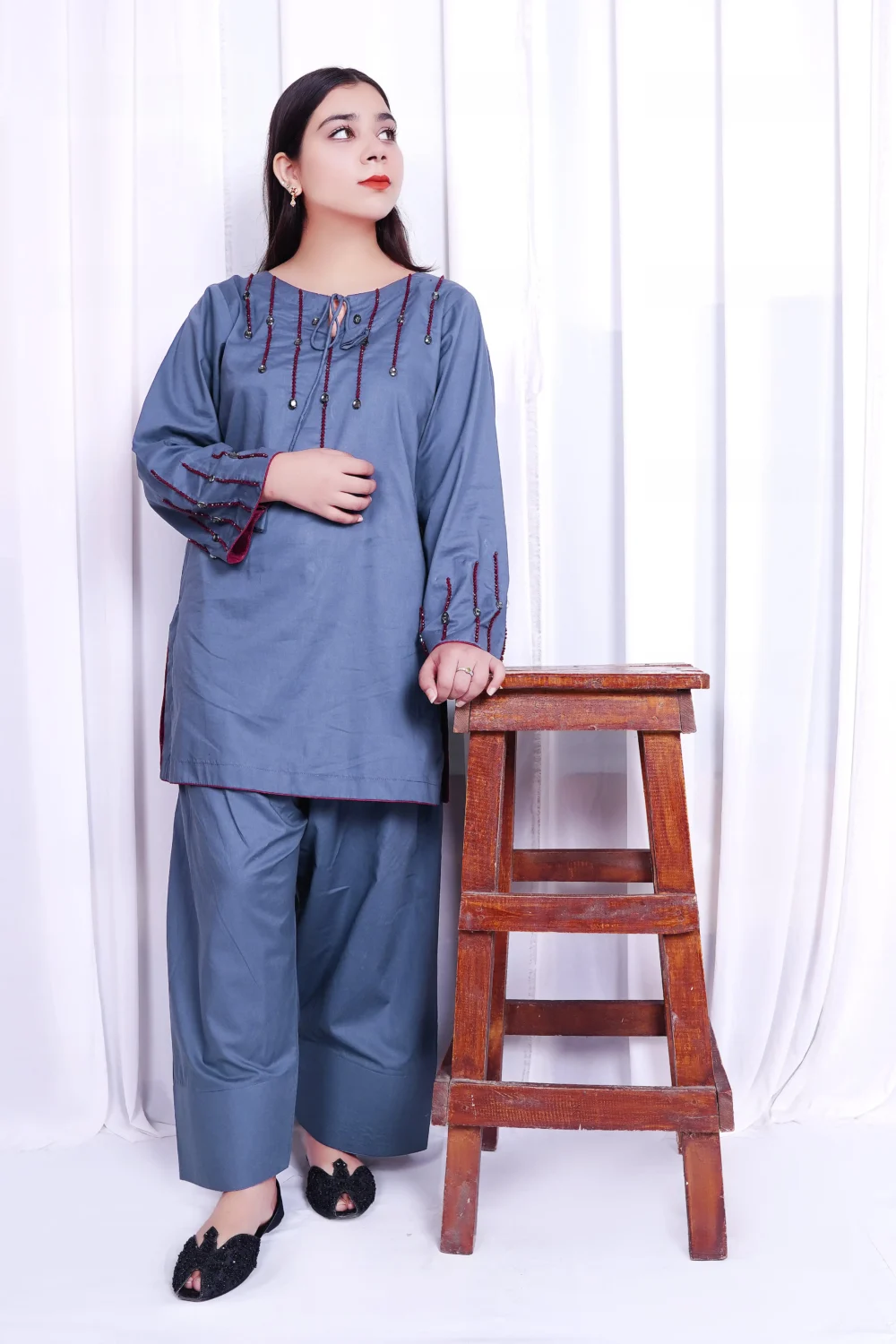 Grey Handmade Stone Work 2-Piece Farshi Shalwar Set - Image 5