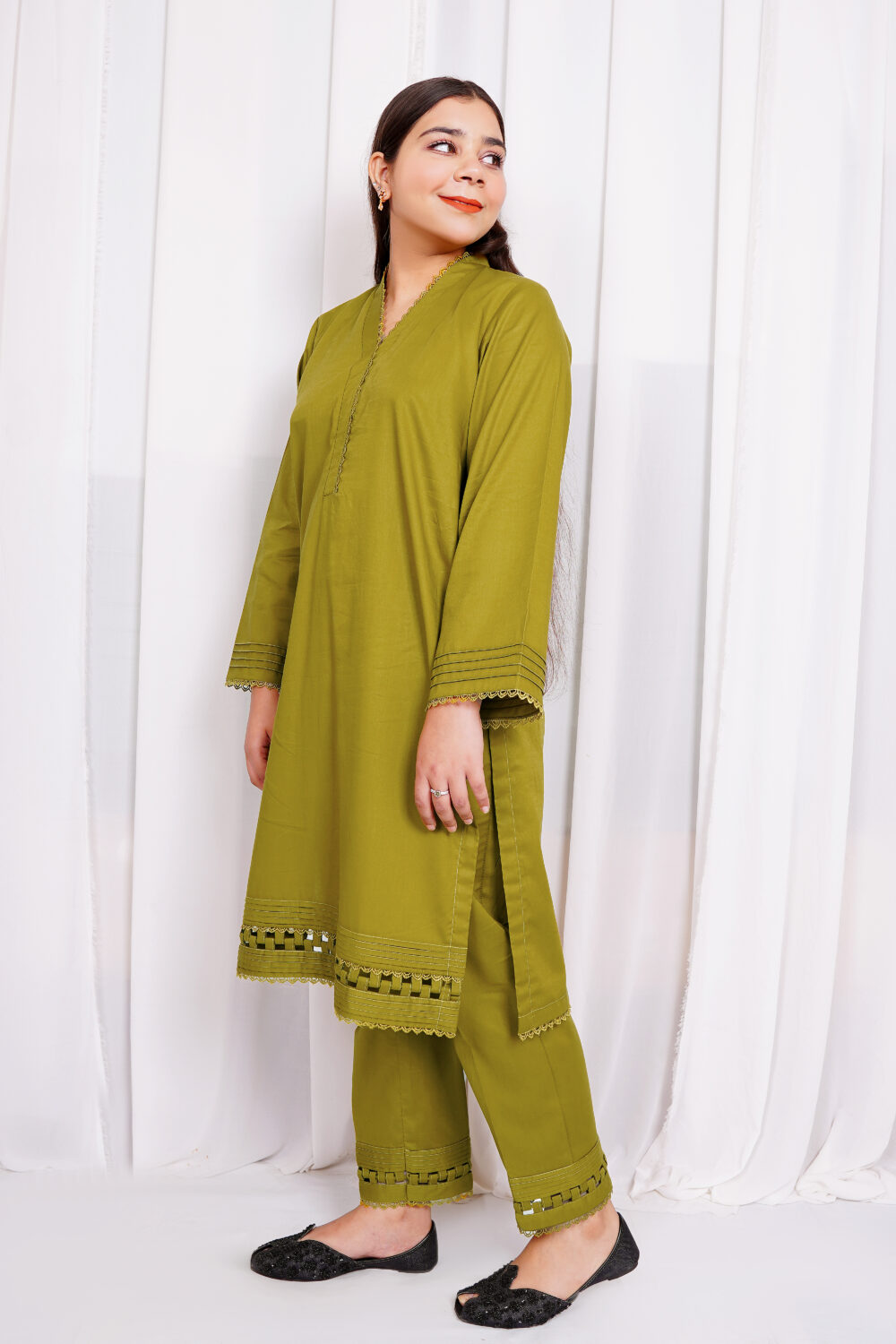 2 Piece Olive Green Kurta Set